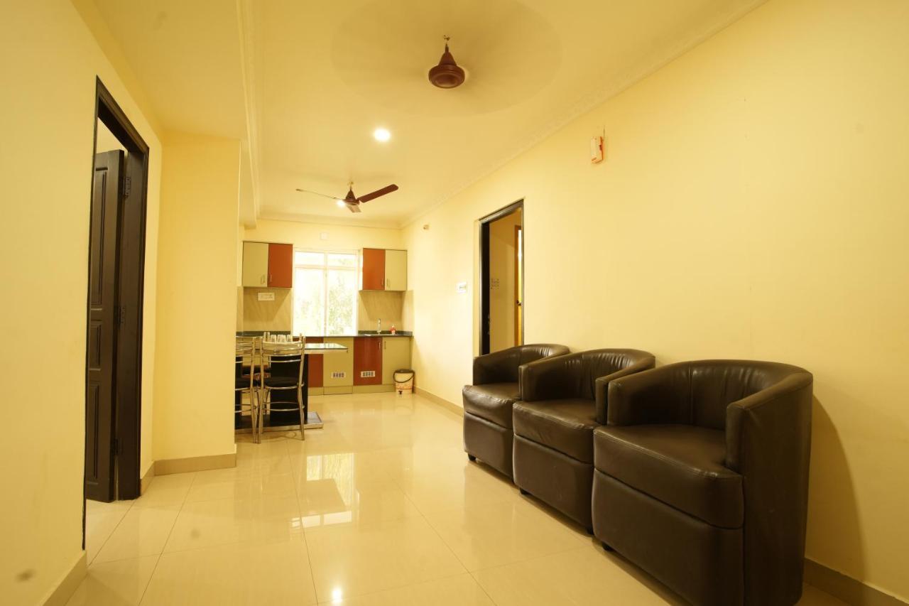 K V Suites Kochi Ngoại thất bức ảnh
