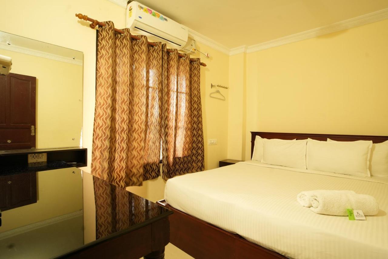 K V Suites Kochi Ngoại thất bức ảnh