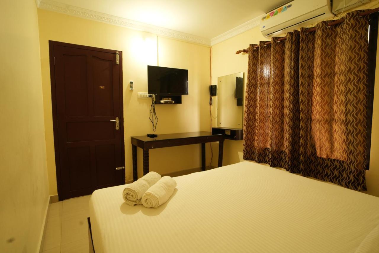 K V Suites Kochi Ngoại thất bức ảnh